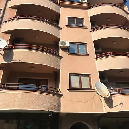 Regina's Modern Studio Skopje