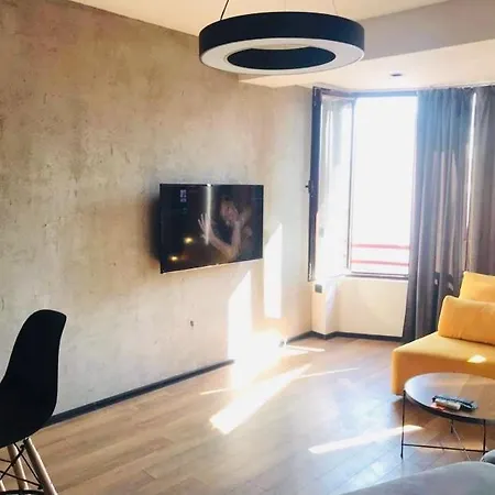Regina's Modern Studio Skopje